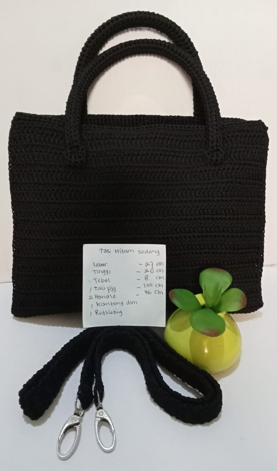 Tas Hitam Sedang